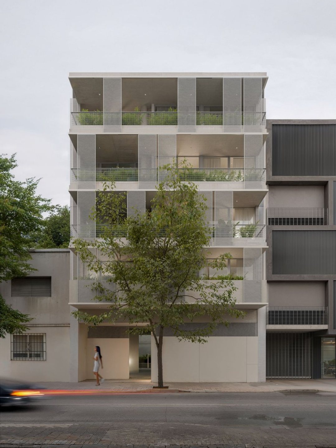 VENTA DEPARTAMENTO DE DISEÑO EN PICHINCHA