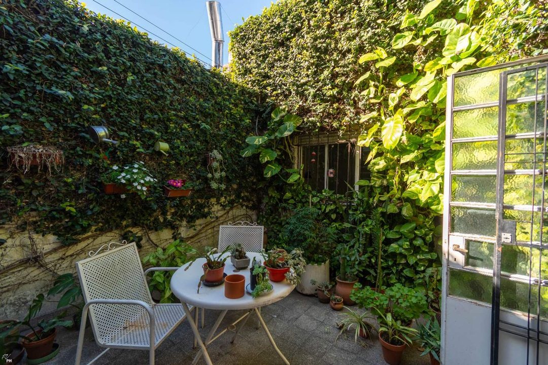 CASA EN VENTA BARRIO LOURDES TRES DORMITORIOS