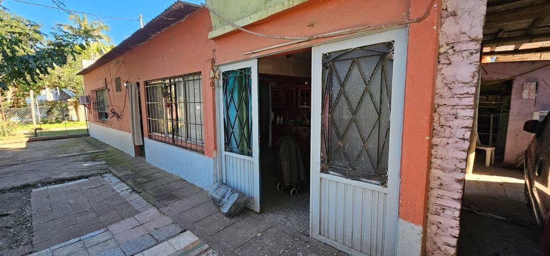 OPORTUNIDAD, CASA QUINTA A REFACCIONAR