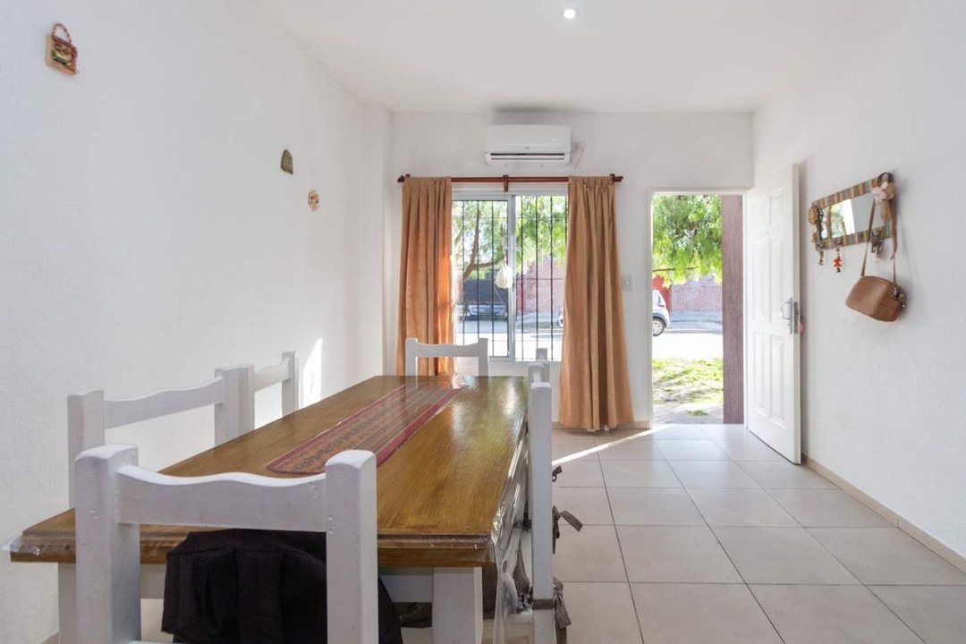VENTA PH 3 AMBIENTES CON PATIO EXCELENTE UBICACIÓN