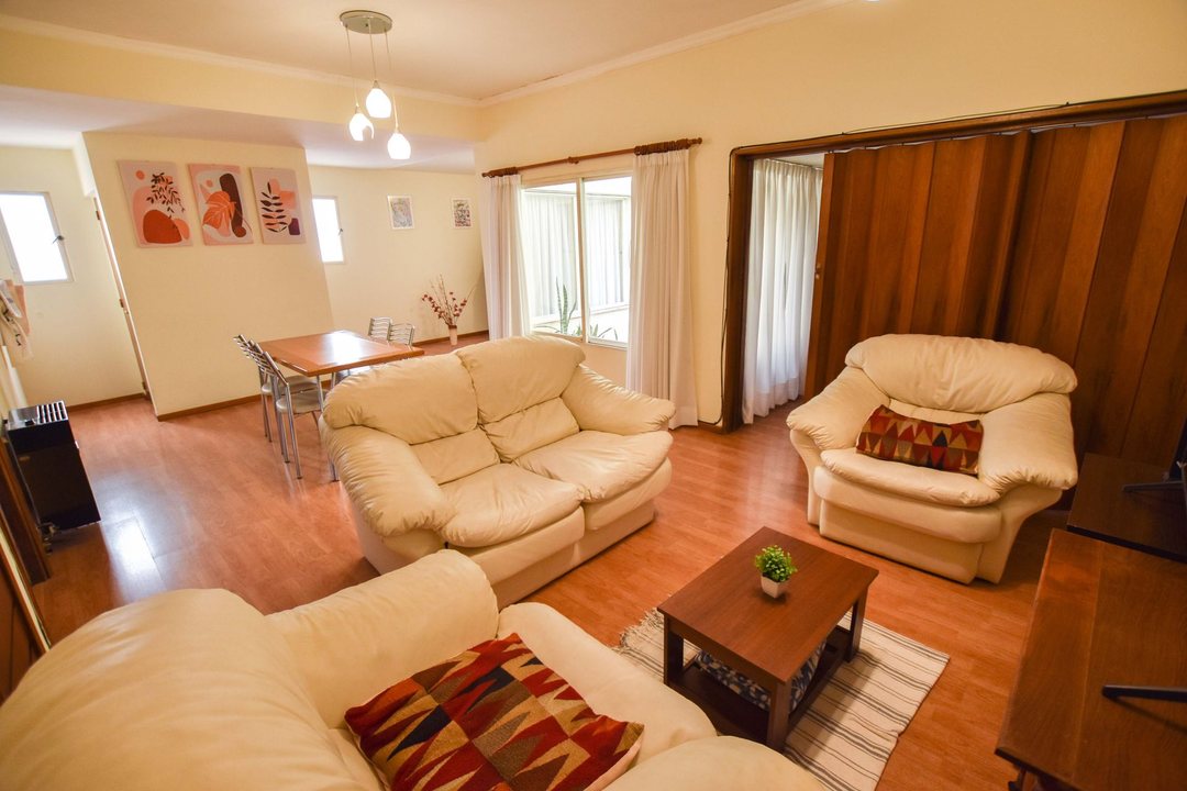 VENTA DEPTO 3 DORMITORIOS BALCÓN CENTRO RECICLADO