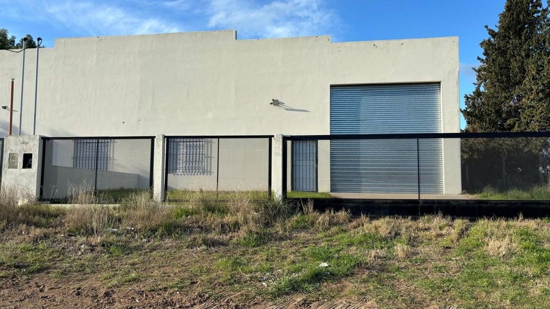 2 GALPONES-DEPOSITOS