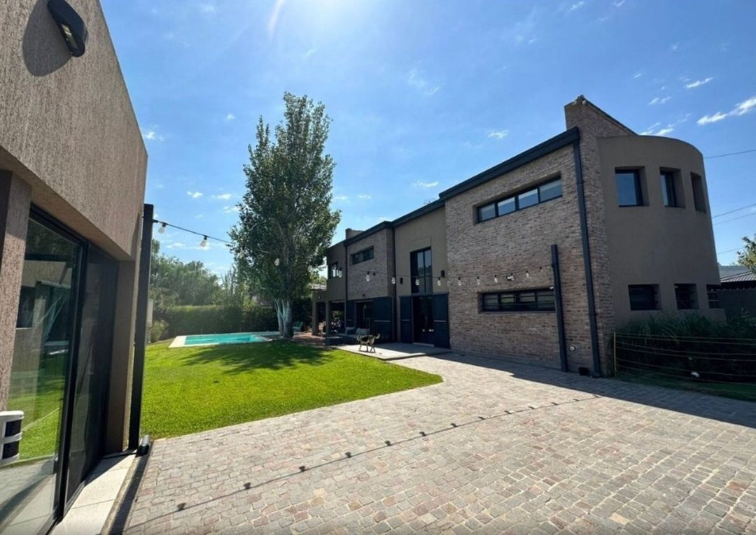 CASA EN VENTA VILLA ELISA