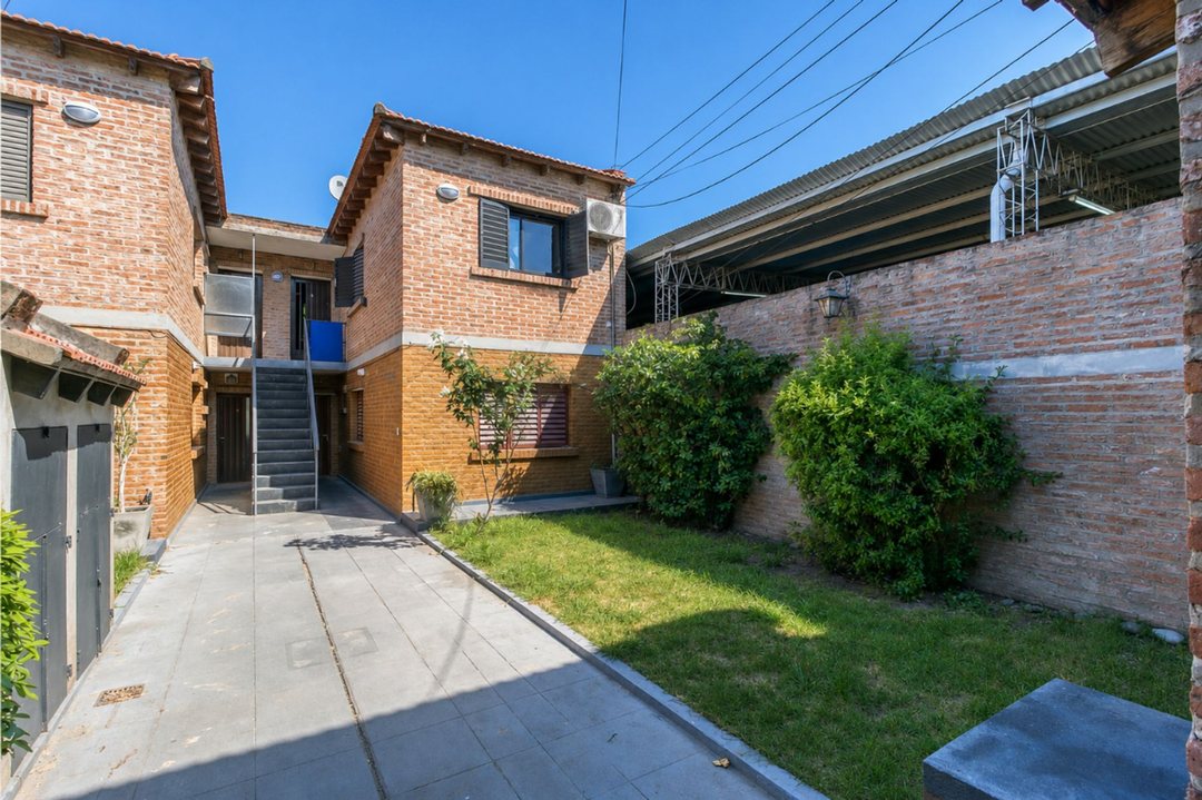 CASA EN VENTA LOS HORNOS