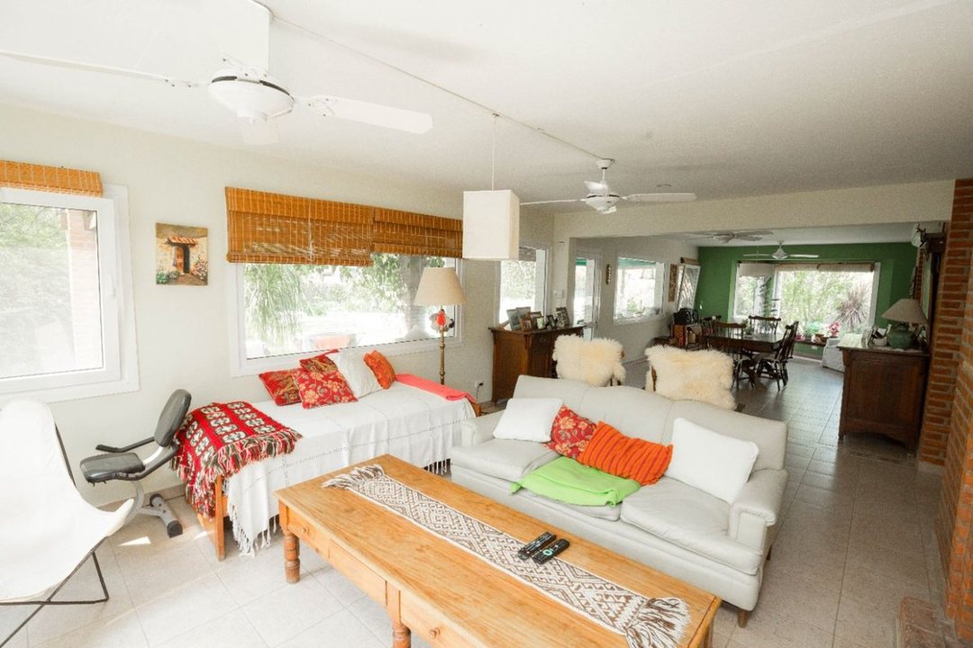 CASA EN VENTA EN CITY BELL