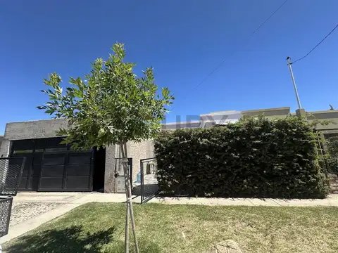 Casa en Venta en General Roca, Río Negro