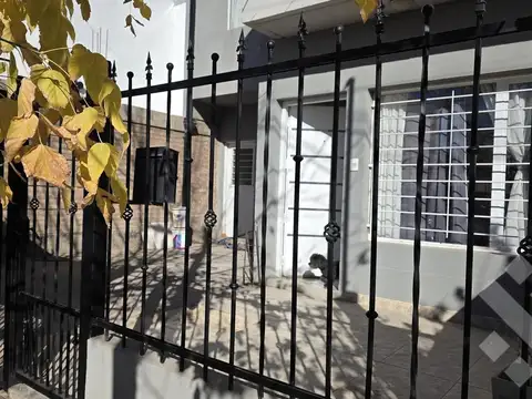 Casa en Venta en Neuquén, Confluencia