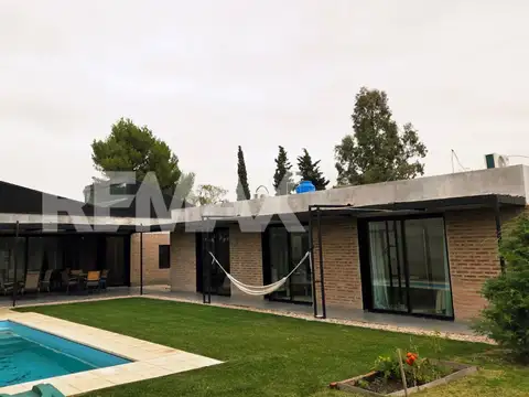 Casa en Venta en Neuquén, Confluencia