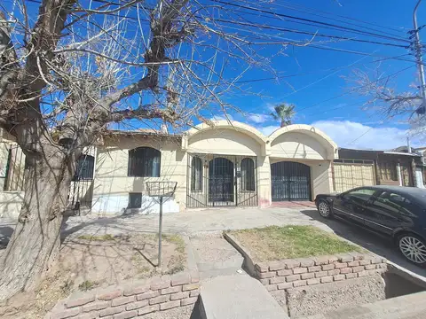 Casa en Venta en Maipú, Mendoza