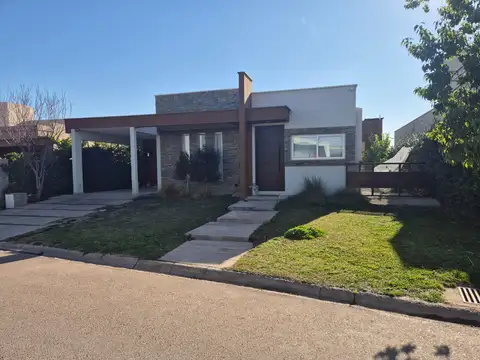 Casa en Venta en Los Corralitos, Guaymallén