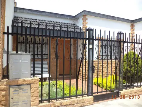 Casa en Alquiler en Azcuenaga, Rosario