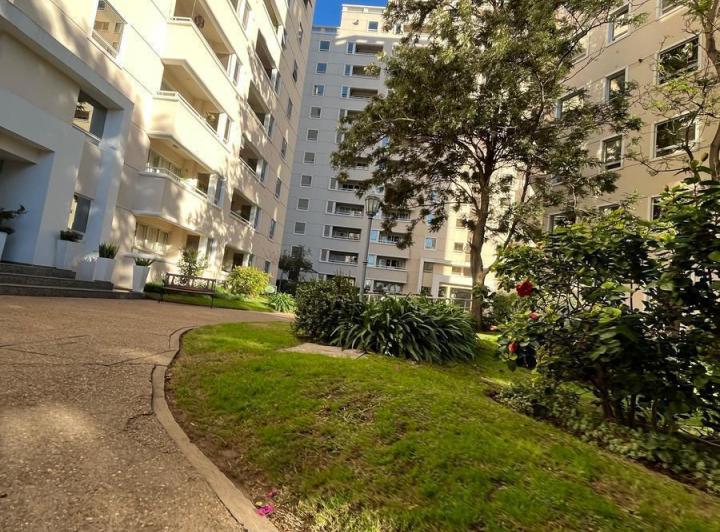 Departamento · 90m² · 7 Ambientes · 1 Cochera