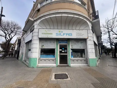 Local en Venta en Parque Chacabuco, CABA
