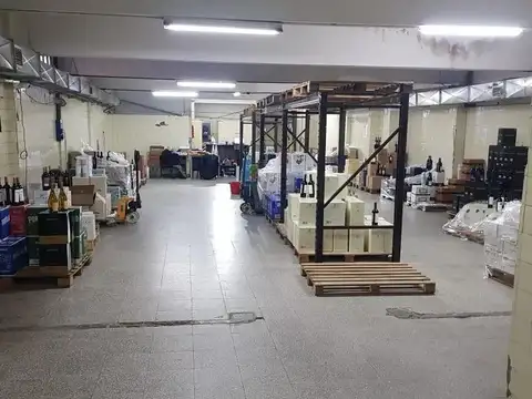 Galpón en Alquiler en Villa Devoto, CABA