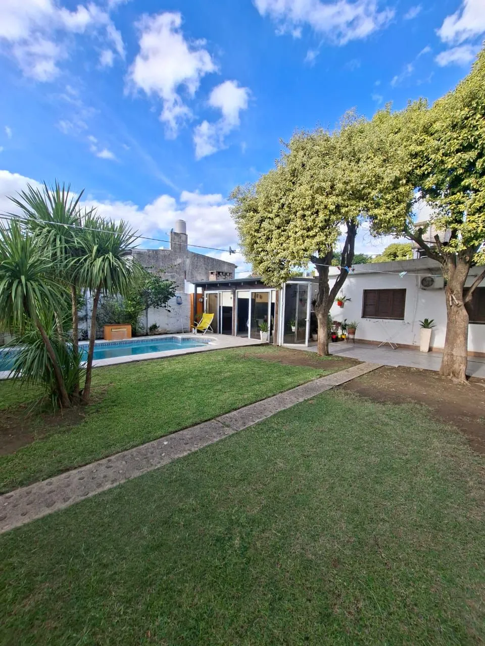 Casa 4 Dormitorios con Pileta, Quincho, Hidromasajes | APTO CREDITO