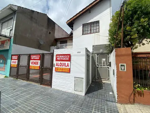 PH en Alquiler en Chilavert, Villa Ballester