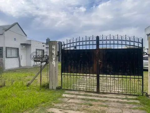 Casa en Alquiler en Manuel B Gonnet, Partido de La Plata