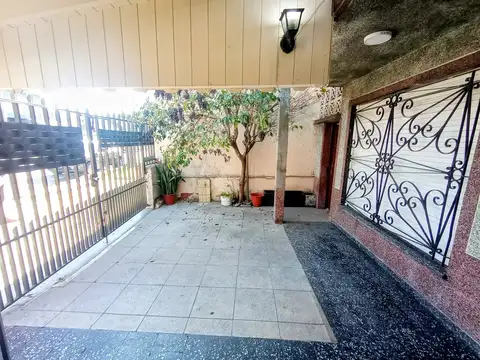 Casa en Alquiler en Villa Dominico, Partido de Avellaneda