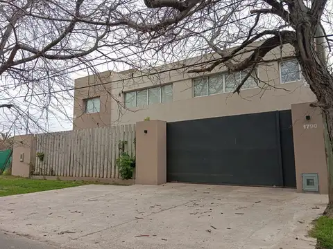 Casa en Alquiler en City Bell, Partido de La Plata