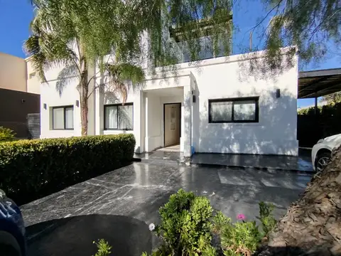 Casa en Alquiler en Pilar del Este - San Ramiro, Countries y Barrios Cerrados en Pilar