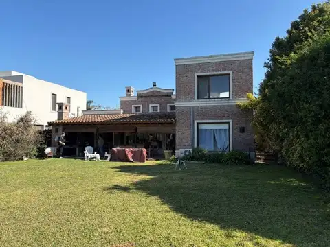 Casa en Alquiler en Santa Barbara, Countries y Barrios Cerrados en Tigre