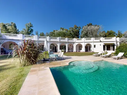 Casa en Venta en Campos De Roca, Countries y Barrios Cerrados en la Plata