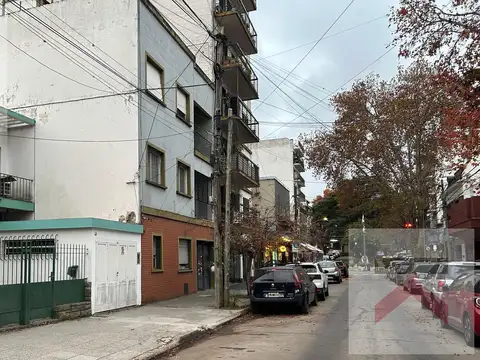 Casa en Venta en La Lucila-Vías/Maipú, La Lucila