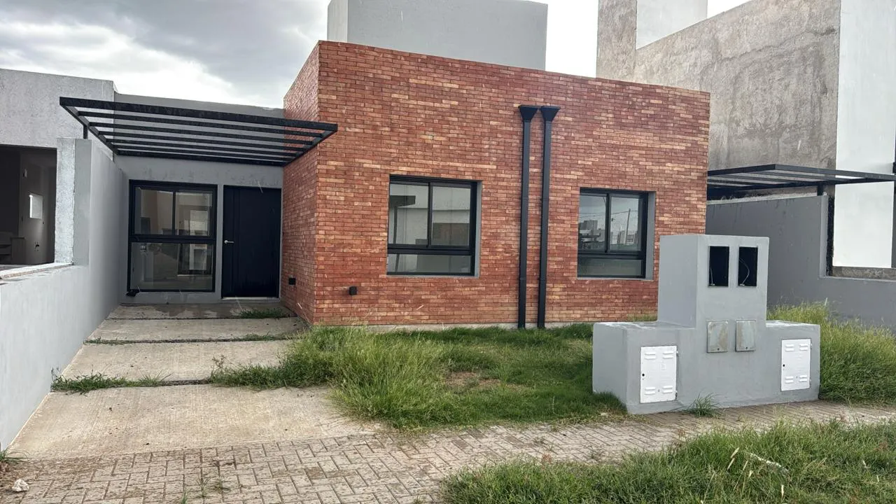 BRISAS de MANANTIALES DUEÑO DUPLEX 2 dorm. con renta