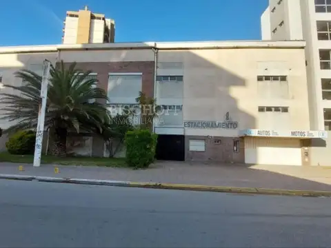 Cochera en Venta en Villa Gesell, Partido de Villa Gesell