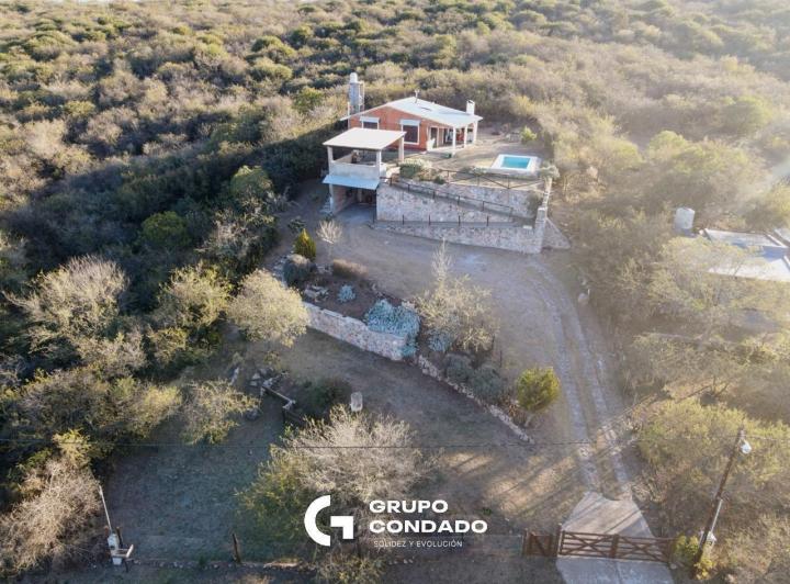 Casa · 70m² · 2 Dormitorios · 1 Cochera