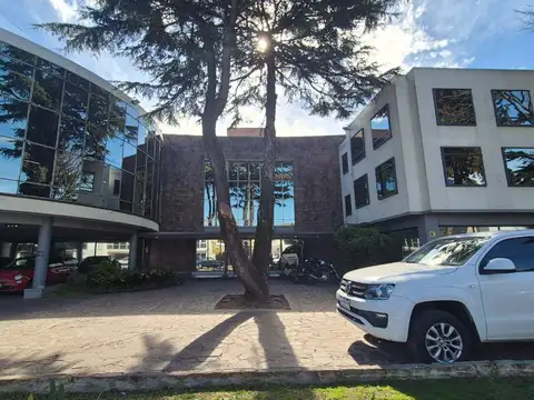 Oficina en Alquiler en Boulogne, Partido de San Isidro