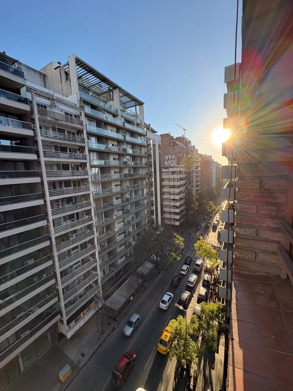 Depto en Av. Estrada entre Buenos Aires e Independencia