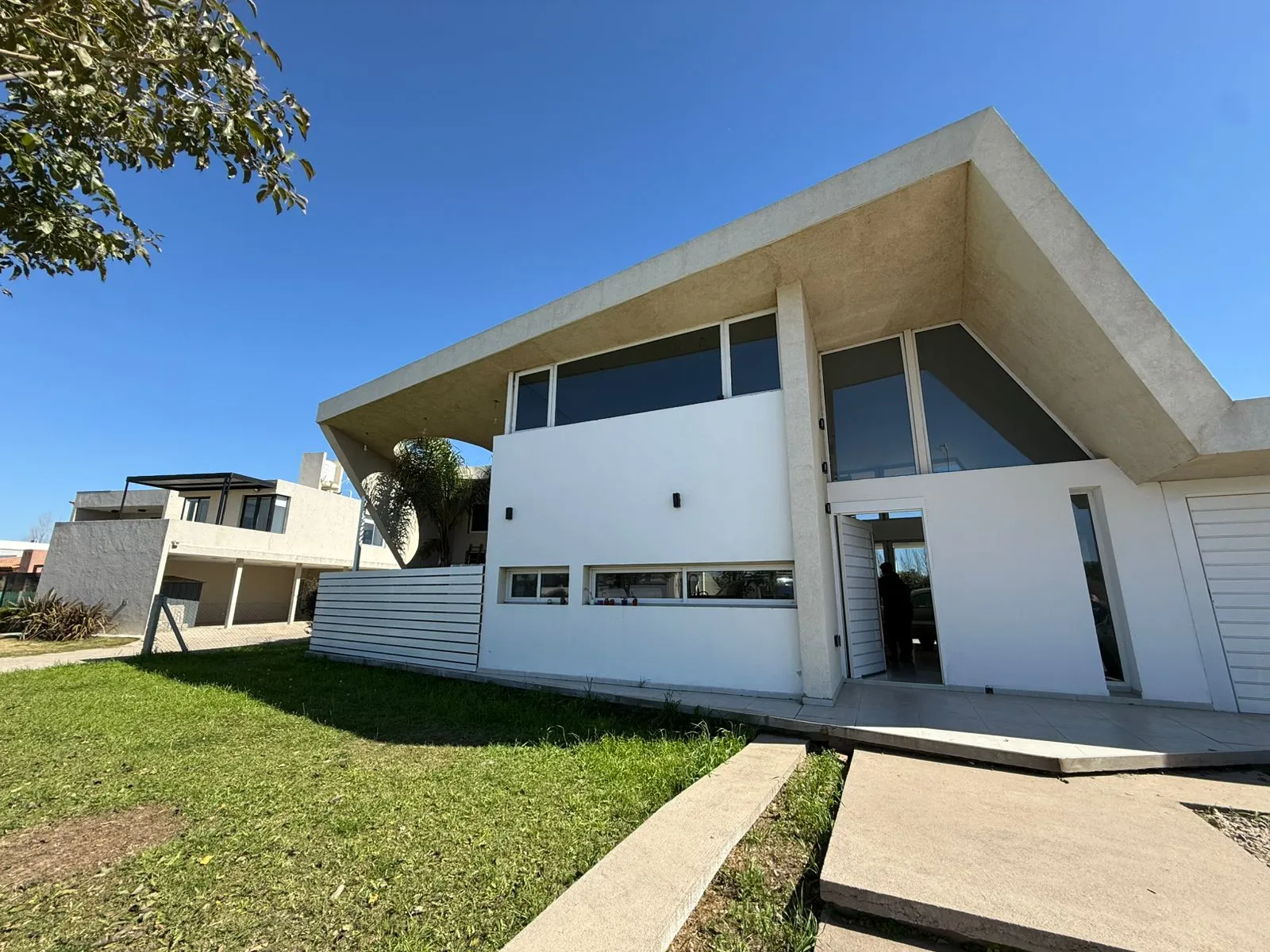 CASA EN VENTA SIETE SOLES