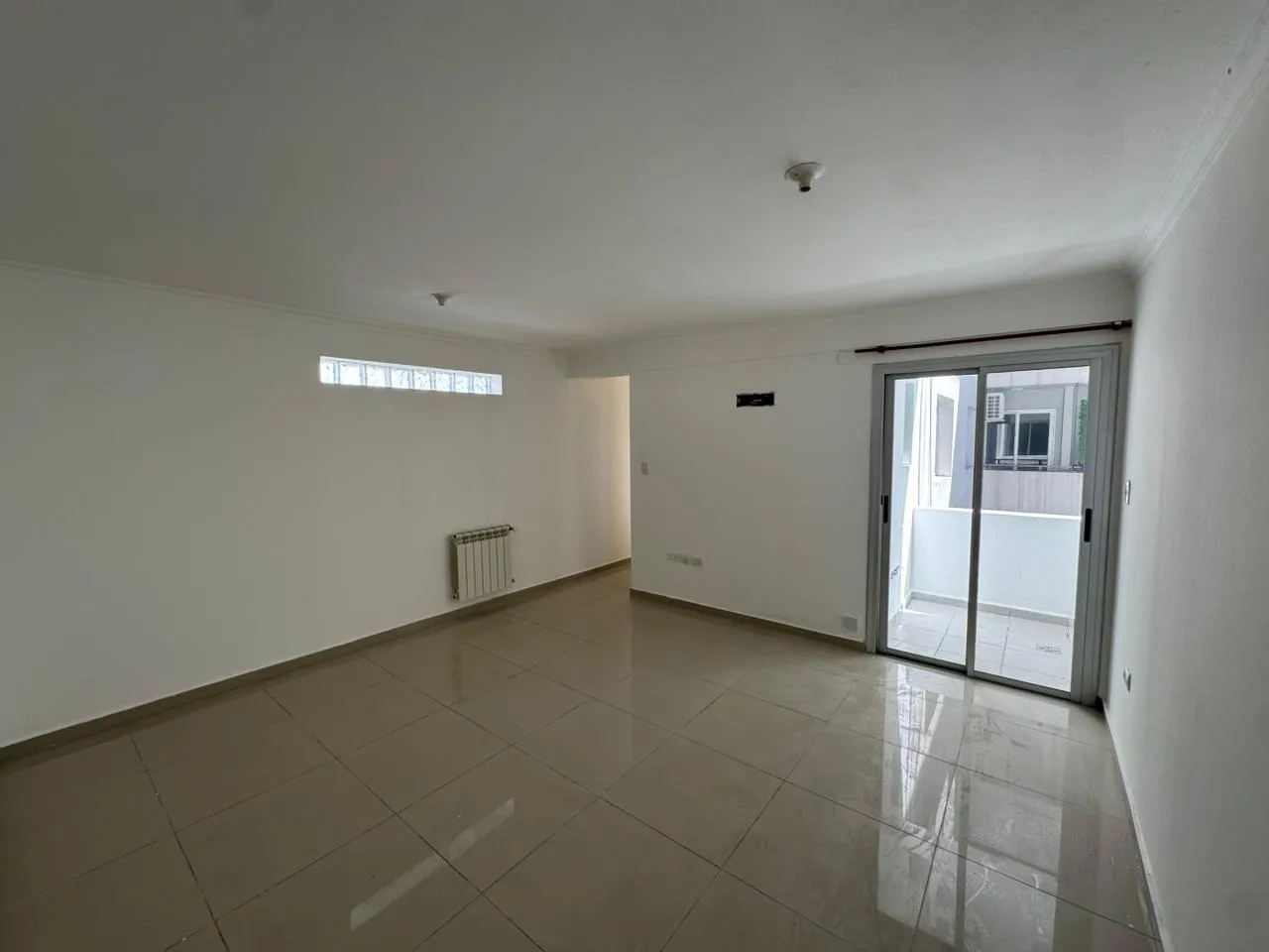 Amplio Departamento en Alquiler - 1 Dormitorio