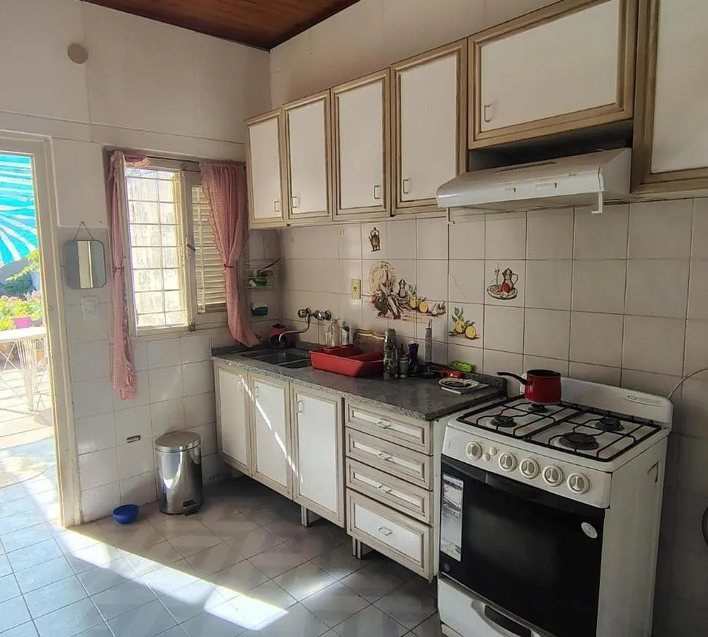 VENTA CASA 3 DORMITORIOS ALTAMIRA