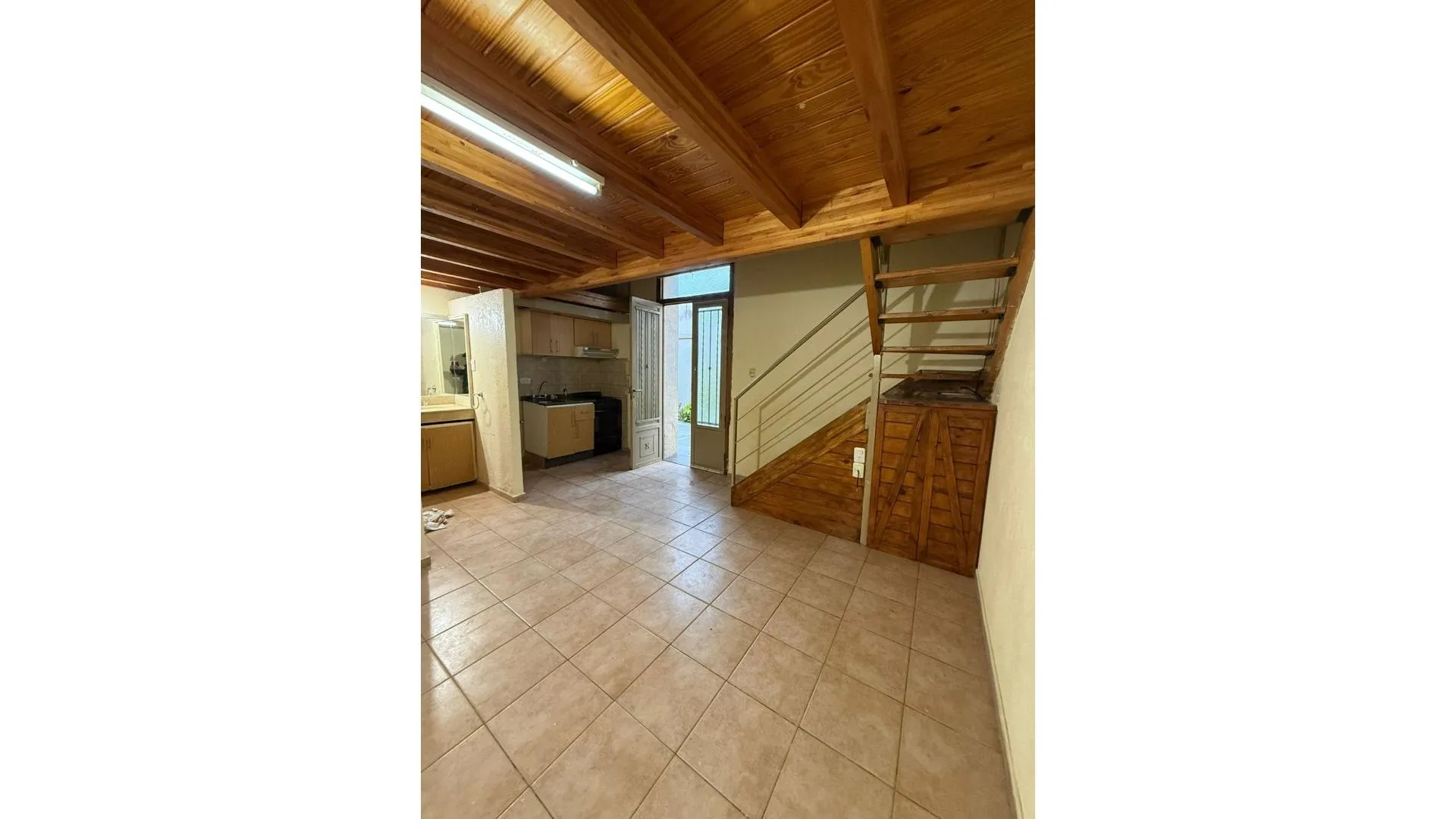 ALQUILER 1 DORMITORIO - PATIO CON ASADOR