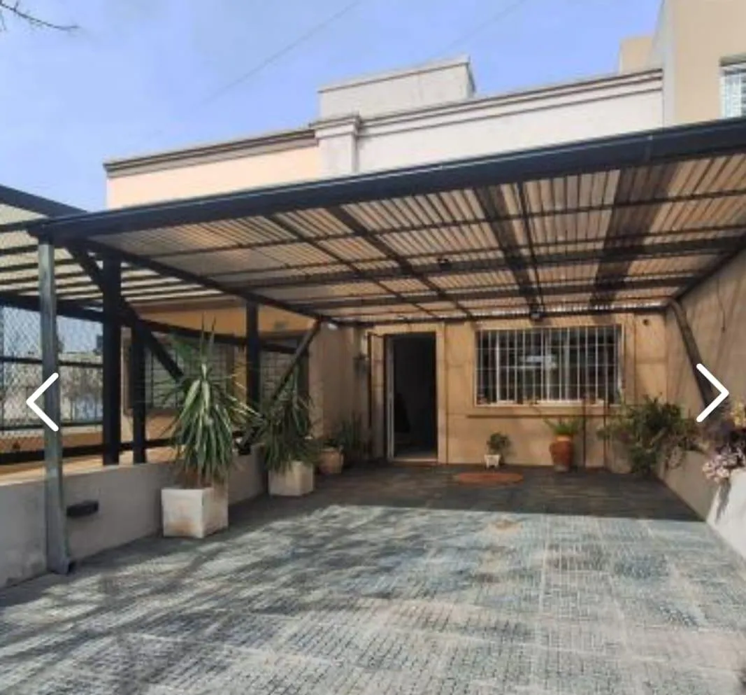 Duplex en Venta, 2 Dormitorios con Pileta, Valle Cercano