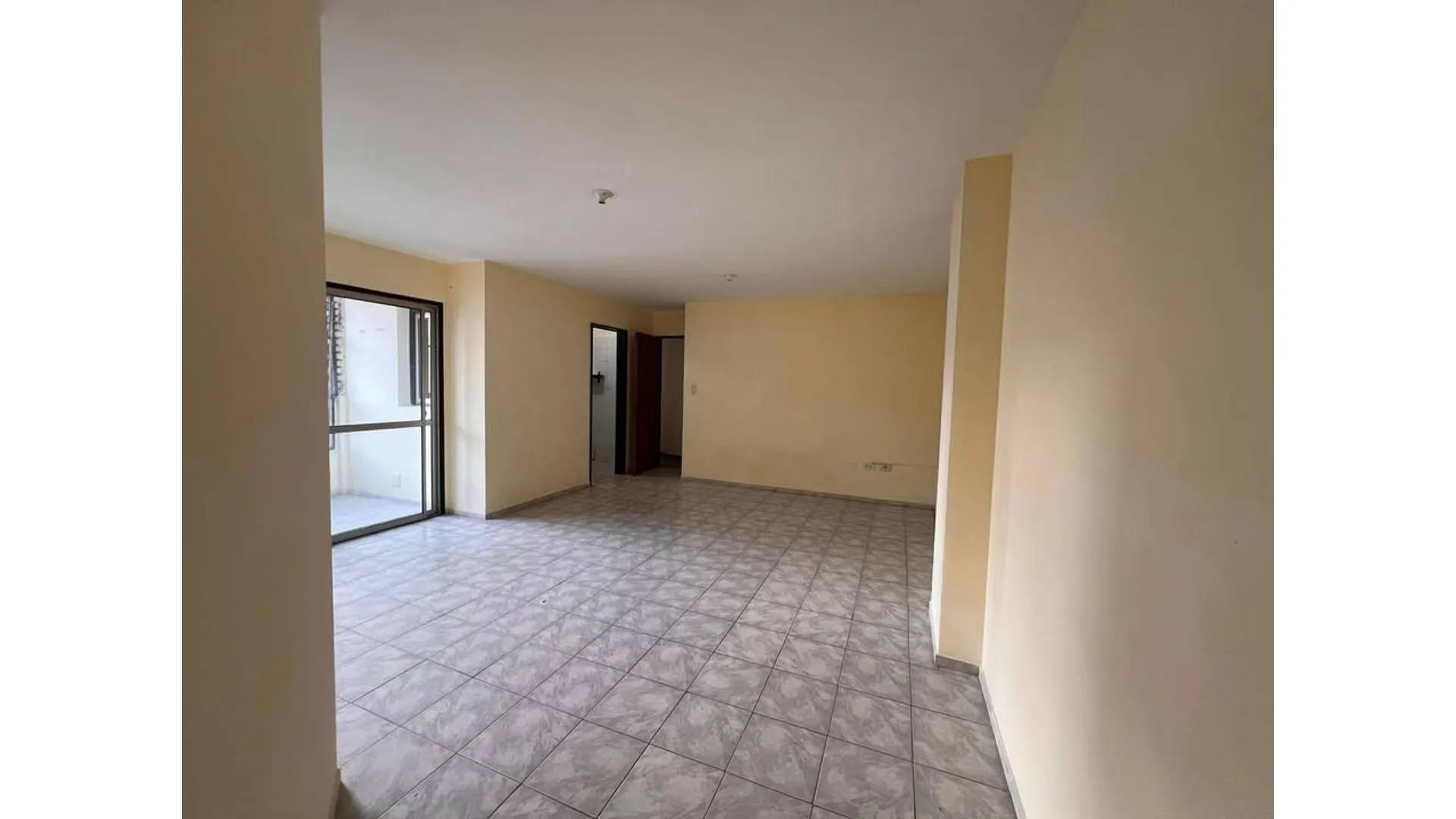 Departamento de Dos Dormitorios en Alquiler en B° Centro