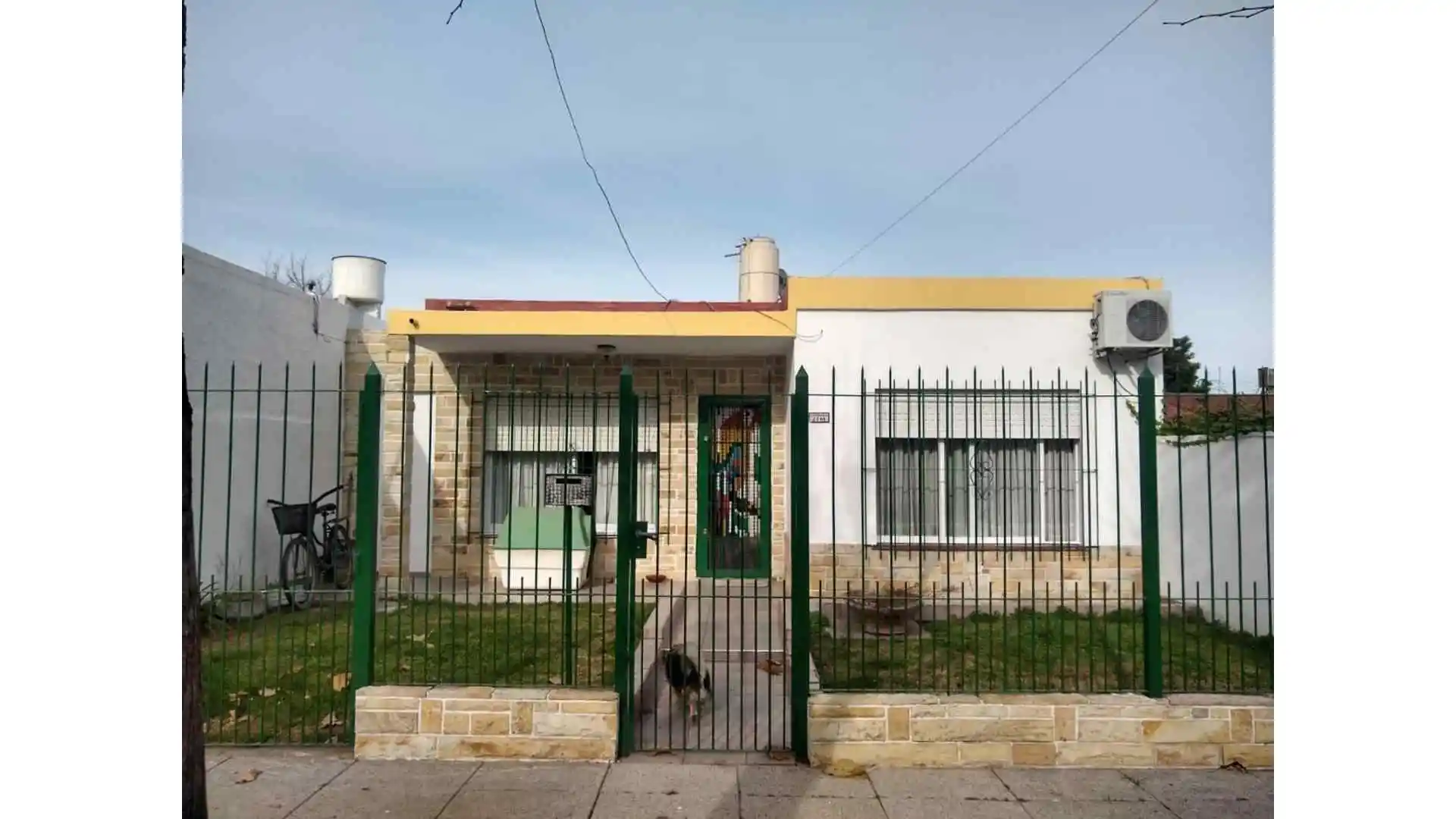 CASA DE 3 AMBIENTES EN MERLO NORTE