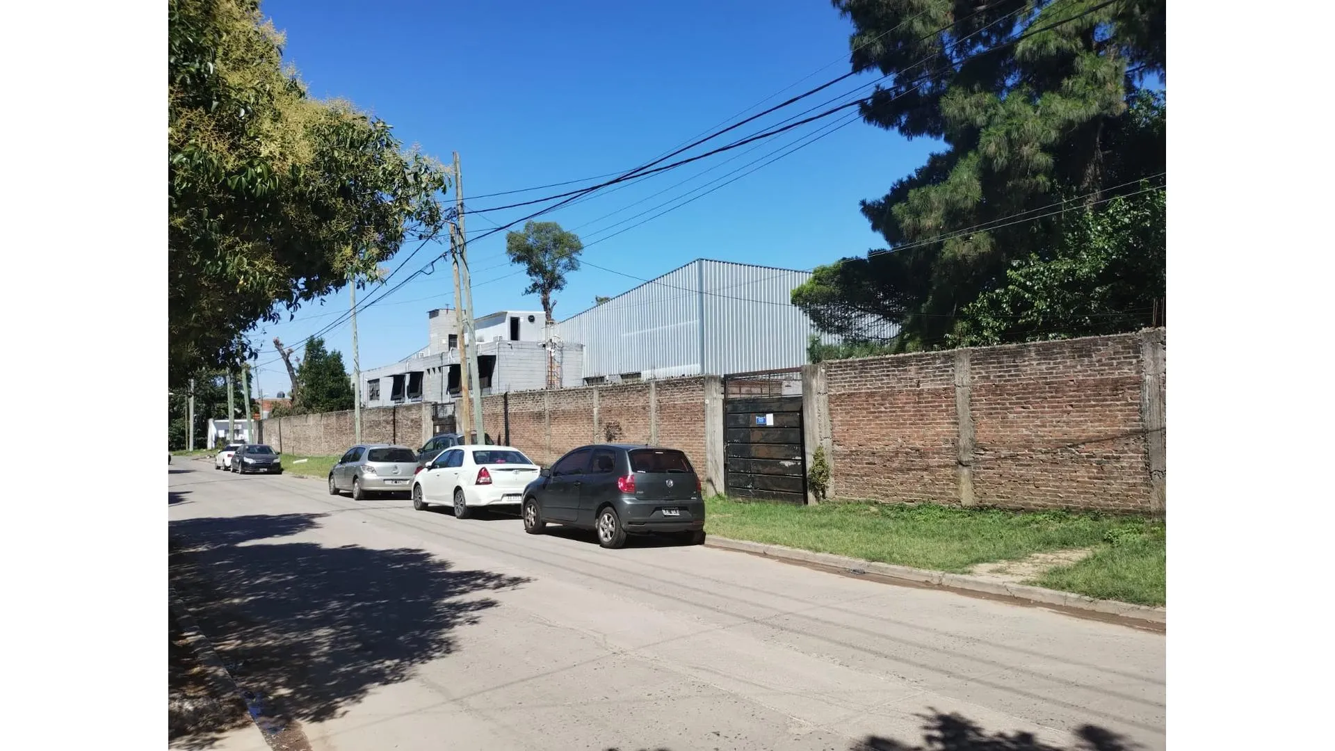 EXCELENTE GALPON ZONA INDUSTRIAL 4645 METROS CUADRADOS