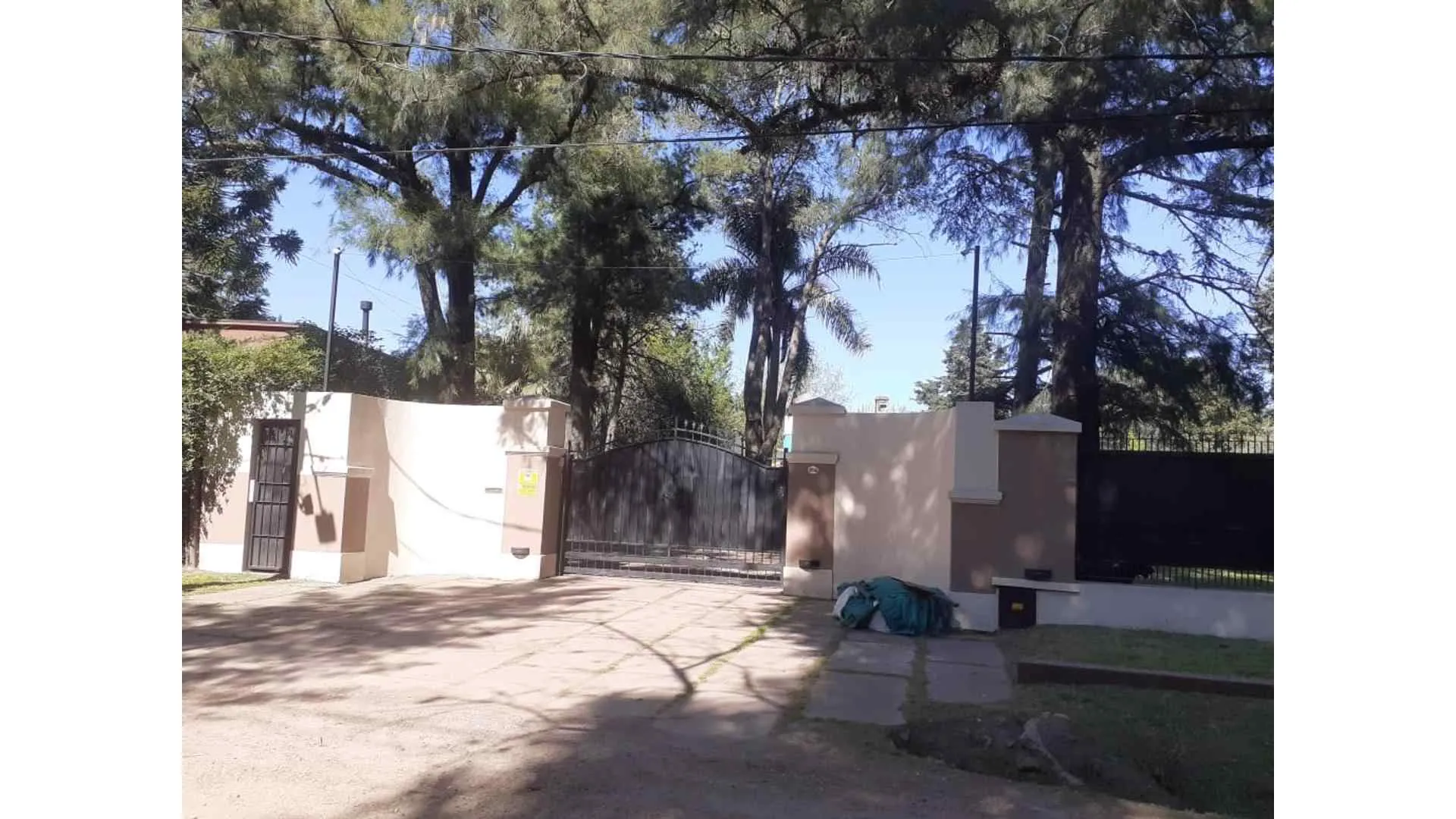 EXCELENTE QUINTA  EN EL MEJOR LUGAR DEL PARQUE LELOIR