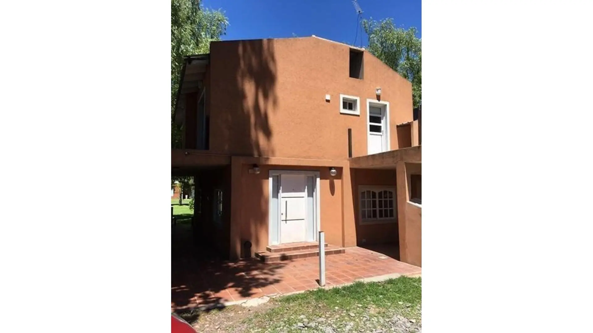 Excelente propiedad  en Barrio Cerrado Tiempo Libre