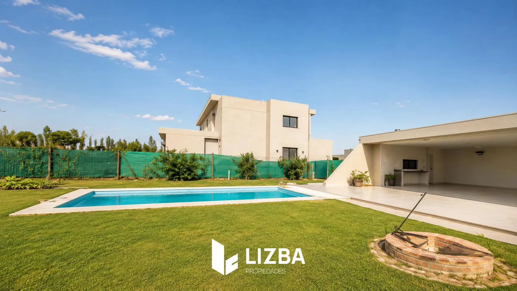 CASA EN VENTA DE 3 DORMITORIOS SIETE SOLES