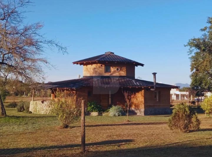 Casa · 120m² · 3 Dormitorios · 1 Cochera