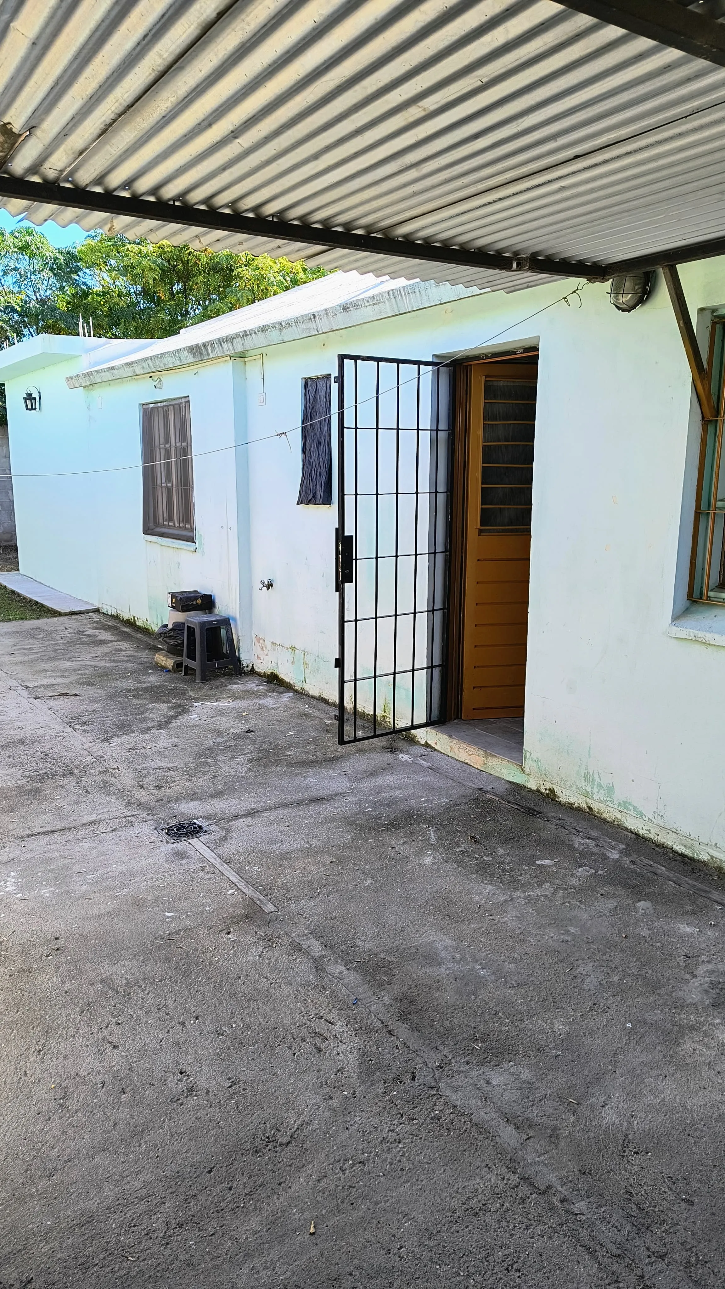 CASA EN ALQUILER