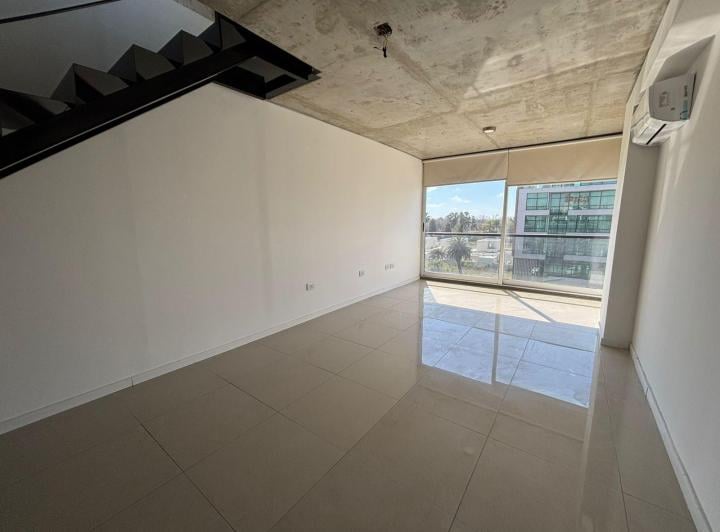 Departamento · 75m² · 6 Ambientes · 1 Cochera