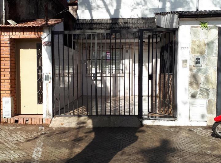 Casa · 100m² · 4 Ambientes · 1 Cochera