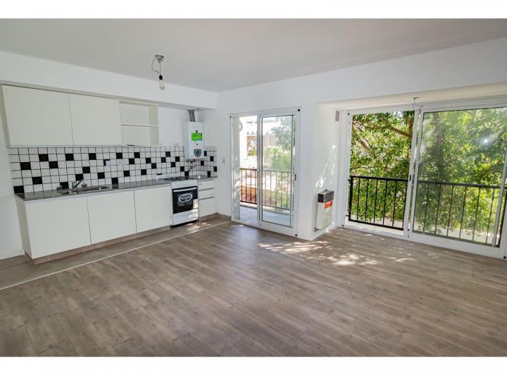 Departamento · 45m² · 2 Ambientes · 1 Cochera