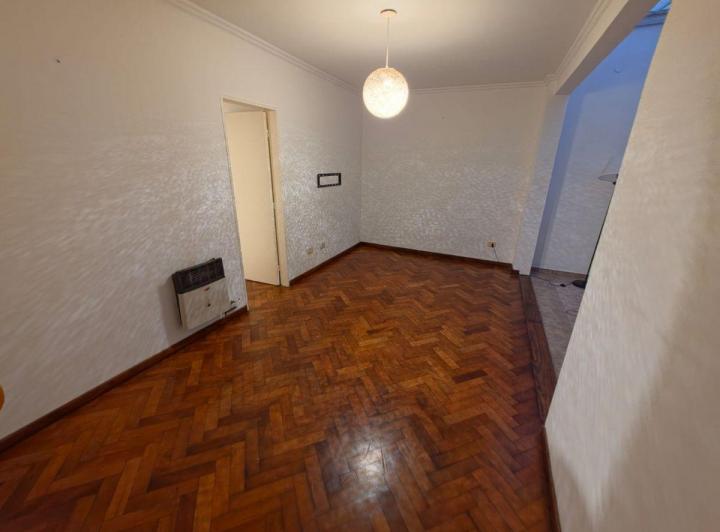 Departamento · 70m² · 6 Ambientes