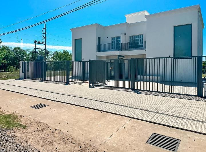 Casa · 223m² · 4 Ambientes